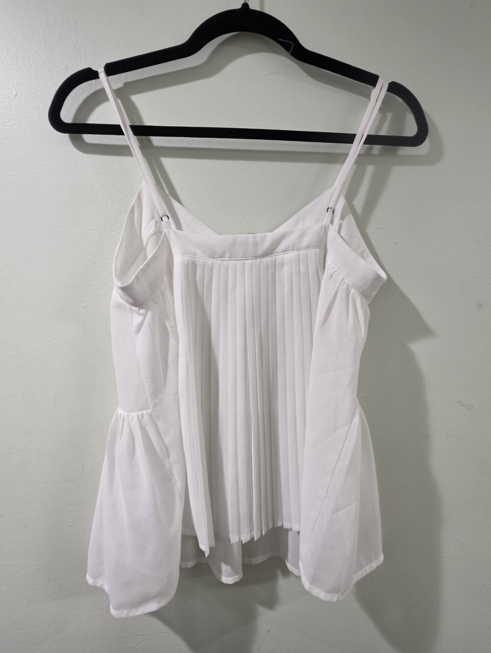 ENDLESS ROSE  Tank Cami With Adjustsble Straps ,Pleated Back & Peplum Hem. S. 👀 - Picture 5 of 13